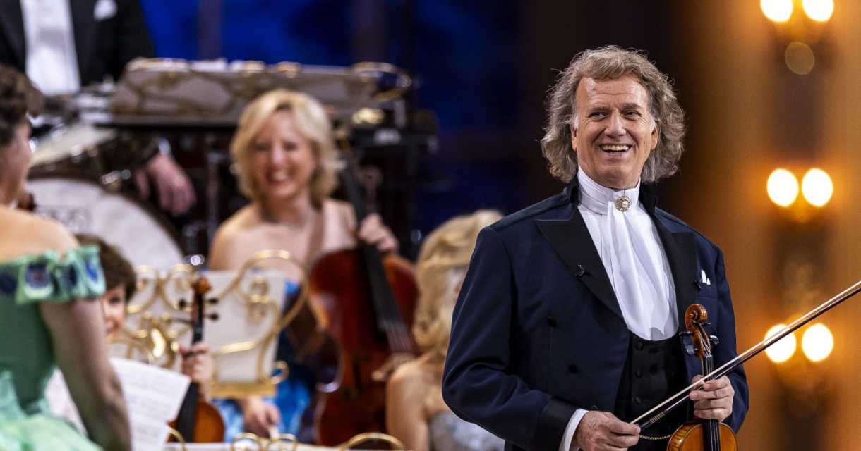 André Rieu's 2024 Christmas Concert Gold and Silver